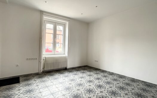 *LOUÉ * — LOCATION CABINETS MÉDICAUX À ASPELT —