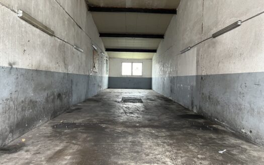 — ENTREPÔT À LOUER À DIFFERDANGE —