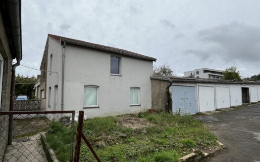 — ENTREPÔT À LOUER À DIFFERDANGE —