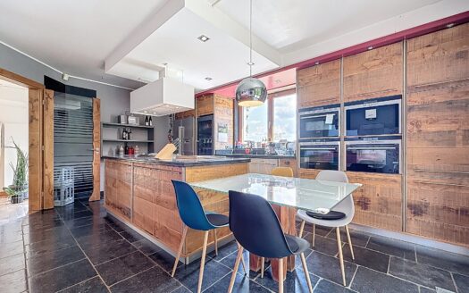 — MAISON D’EXCEPTION À VENDRE À CLEMENCY —