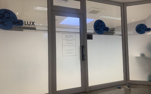 — LOCAL/BUREAU À LOUER À DUDELANGE —